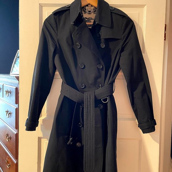 Burberry Trench Coat - Sandringham - Medium Length - Picture 1 of 13